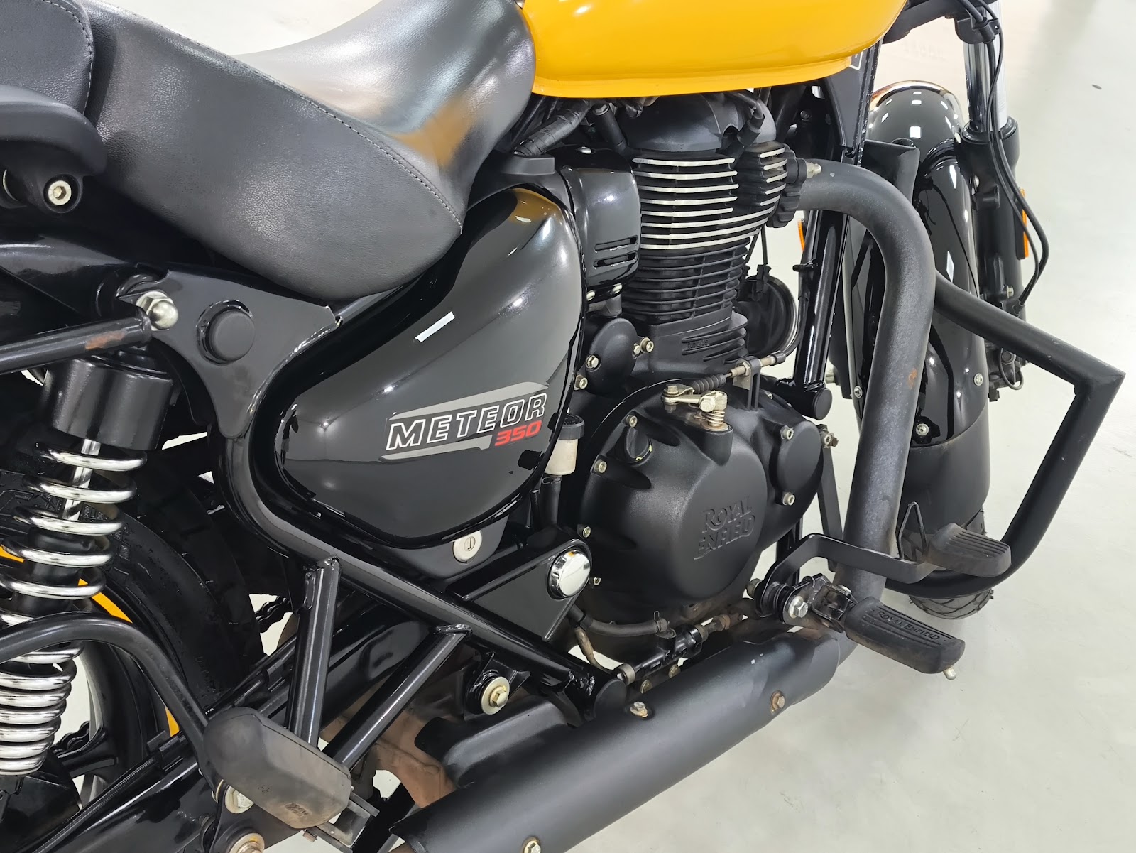 Royal Enfield Meteor Fireball 2022, foto 5