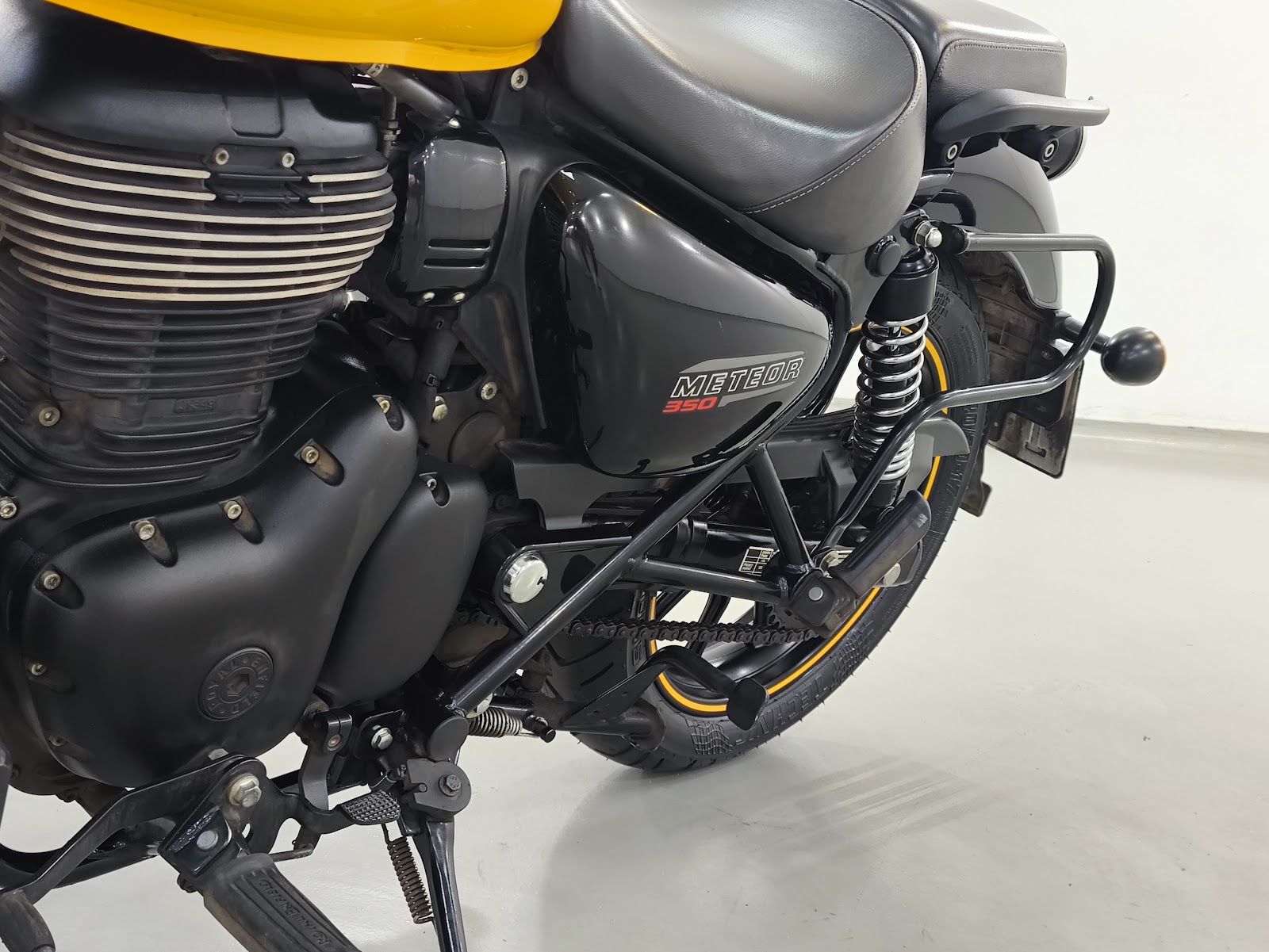 Royal Enfield Meteor Fireball 2022, foto 6