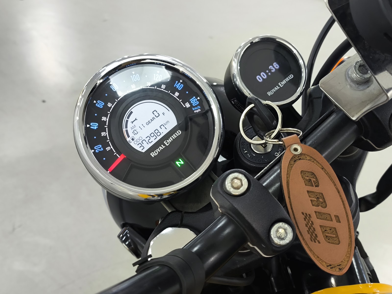 Royal Enfield Meteor Fireball 2022, foto 8
